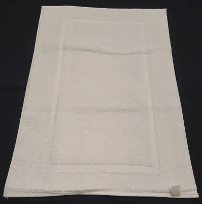 Vintage Dundee White Luxury Bath Mat Towel New With Tags 20  X 30  Made In USA • $9.99