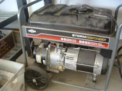 Briggs & Stratton 5500 8250 Watt Generator 30430 Price Drop ! • $450