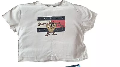 Tommy Hilfiger Looney Tunes Age 8-9 Tee  Shirt • £9.99