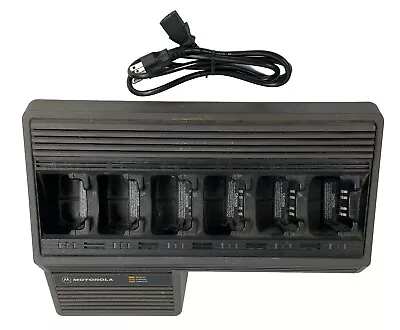 Motorola NTN1177C 6 Bay Portable Radio Battery Gang Charger For HT1000 • $59.95