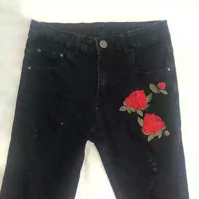 Men's Black Red Rose Distressed 28x30 5 Pocket Skinny Jeans  • $20