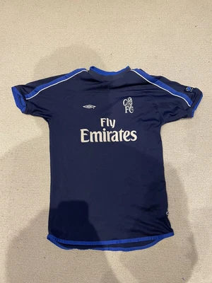£8 • Buy Classic Chelsea FC 2001-2002 Training Jersey -