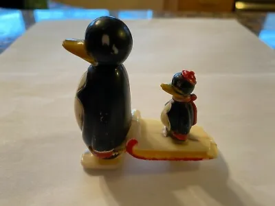 VINTAGE 1960s MARX PLASTIC WILLY PENGUIN ON SLED PULLED BY PARENT RAMP WALKER • $20