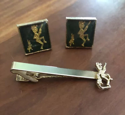 Vintage Cufflinks & Tie Tack  Gun Hunter And Rabbit Humorous Theme Green & Gold • $25