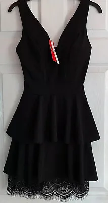 £20 • Buy WALG Jackie V Neck Plunge Frill Layered With Lace Mini Black Dress Size 6 New