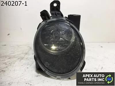 OEM 2008 Volvo S80 Right Passenger Side Fog Light Assembly • $38.77