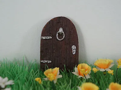Super Cute Small Fairy Door Garden Ornament - Let Your Secret Friends In! • £4.99