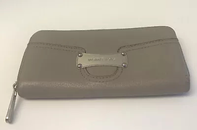 Michael Kors Women's Gray Zip Around Pebbled Leather Large Wallet 8”X4” • $24