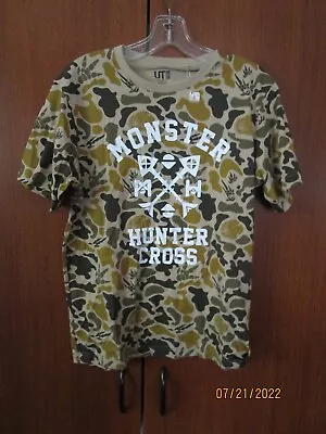 NEW UNIQLO Monster Hunter Graphic T-shirt Sz Small Cotton Chest 39 Length 25 In • $12.71