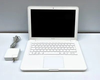 Apple MacBook 2009 (A1342) FOR PARTS - Not Working • $45