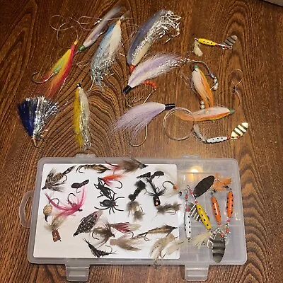 Lot-35+Vintage Fly Fishing Flies Lures MUST SEE Salmon Trout • $31.99