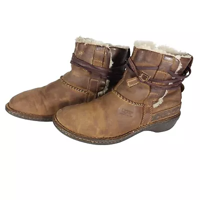 UGG Women's Cove US 8 Brown Leather Shearling Lined Ankle Winter Boots  • $39.99