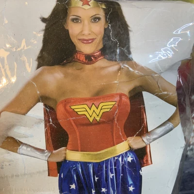 $24.98 • Buy Deluxe Costume DC Comics Deluxe Wonder Woman Adult, Small (2-6)