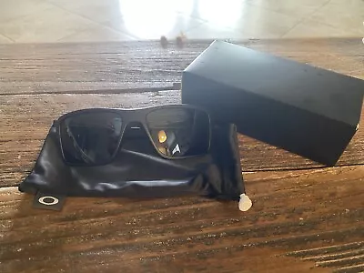 New Oakley OO9380-0166 DOUBLE EDGE Sunglasses Matte Black/Dark Gray Lenses • $88