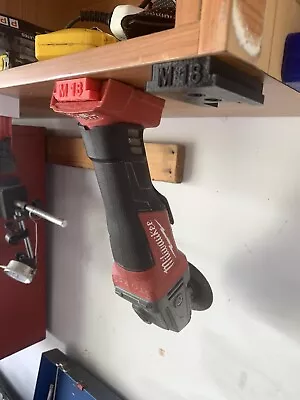 $15 • Buy 🇦🇺5X Milwaukee M18 Tool Holder Mount Bracket Storage 18v, Screw On🇦🇺PE3R