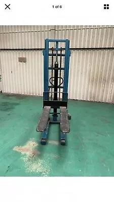 £999 • Buy Standard Manual Hydraulic Stacker FC-1016 1.5M Lift 1000KG