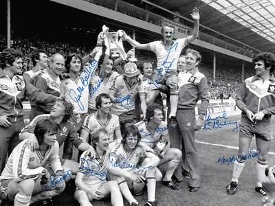 HAND SIGNED 16x12 PHOTOGRAPH : SOUTHAMPTON 1976 FA CUP WINNERS (083) • £74.99