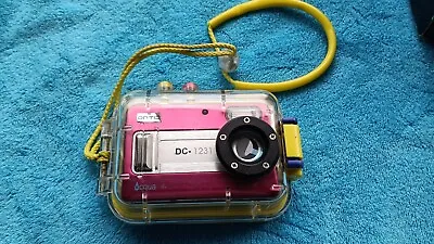 SVP Cybersnap Digital Camera - HOT PINK - 9 MP -Optical Zoom - Water Case Includ • $34.90