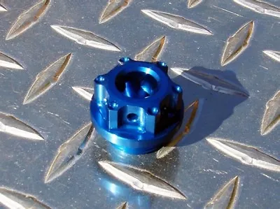 $16.02 • Buy BLUE Yamaha Oil Filler Cap R1 R7 R6 FZ1 FZ8 FZ6 FZ6R FZ8 MT-10 FJR1300 XJR1200