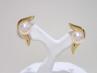 MIKIMOTO 18k Yellow Gold Akoya Pearl Screw Back Earrings • $360