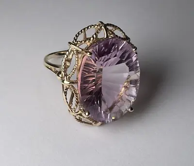 Vtg 10K Yellow Gold Large Oval (.75 ) Amethyst Gemstone Estate Ring Size 5-3/4  • $150