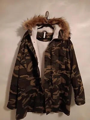 Zara Man L Khaki Camo Long Mens Parka Coat Jacket Faux Shearling Lined Faux F... • $29.99