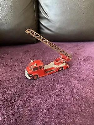 £8 • Buy Dinky Supertoys Turntable Fire Escape Model Number 956 Fire Engine Meccano
