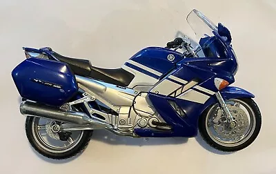 2006 Yamaha FJR 1300 Diecast Motorcycle Model 1:12 Scale Maisto Blue White 31107 • $9.95