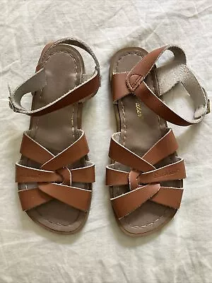 Saltwater Tan Leather Sandals Size 4 • $25