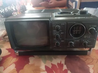 Vintage Sylvania Mini Combo Tv And Radio • $42