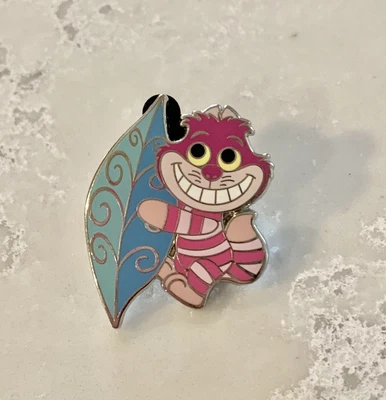 £9 • Buy Disney Parks Pin Park Pals Cheshire Cat Alice In Wonderland Pin