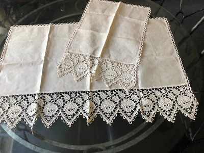 £9.79 • Buy VINTAGE Set Of 2 Cream Crochet Lace Edge Table Cloth Larder Mats
