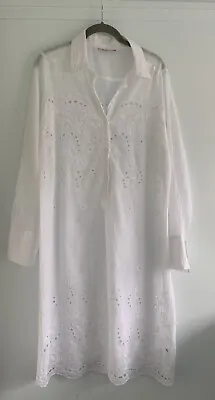 £25 • Buy White Embroidered Sheer Cotton Knee Length Beach Dress Size Medium