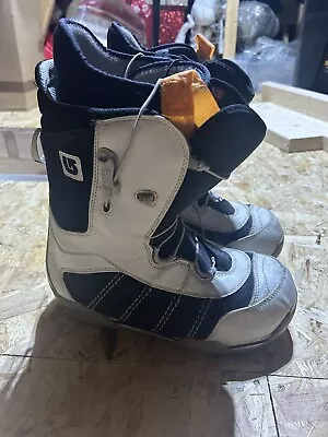 Burton Snow Boots Size 10.5  • £35