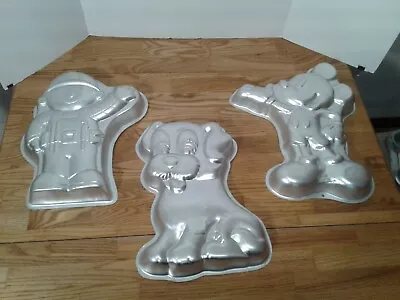 $23.75 • Buy 3 Wilton Cake Pans Lot Disney Mickey Mouse, Dog Tramp, Bob The Builder 