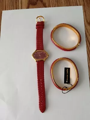 Vintage Gold Tone Women's Joan Rivers Classic Red Leather Watch & Bracelets • $29.99