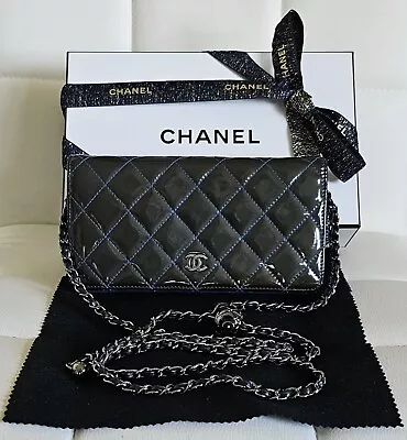 CHANEL  Leather  Matelasse Wallet W/ Box & Cert. Of Authenticity • $212.50