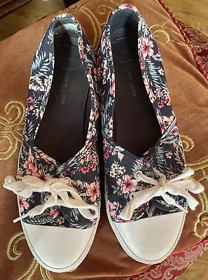 Pump Floral Shoes Plimsoles UK Size 8 • £12.50