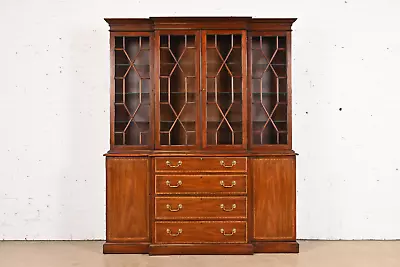 Henkel Harris Georgian Carved Mahogany Lighted Breakfront Bookcase Cabinet • $3995