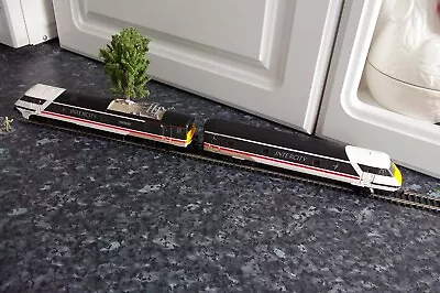 Hornby Intercity Swallow Livery 225 Loco Class 91 Power Loco And Dummy. Good Con • £45