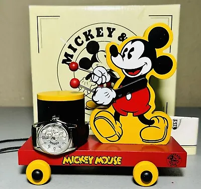 $67.49 • Buy Disney Mickey Mouse Limited Edition Fossil Watch & ￼Pull Train Toy Stand Set New