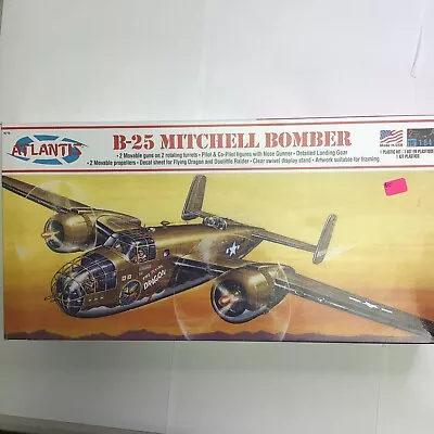 Atlantis B-25 Mitchell Bomber (10/8) • $10