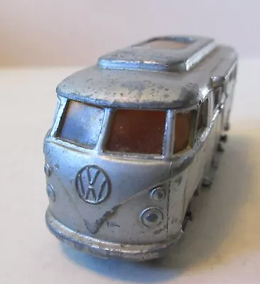 Matchbox Toys 1-75 Series Volkswagen Camper Van With Opening Doors • £7.50