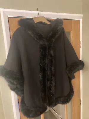 £19.99 • Buy Black Cape Shawl Hooded One Size Fur Trim 