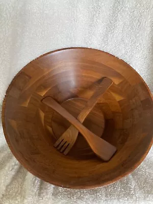 Vintage Handcrafted Burl Walnut Wood Bowl 18in X 9.5in • $45