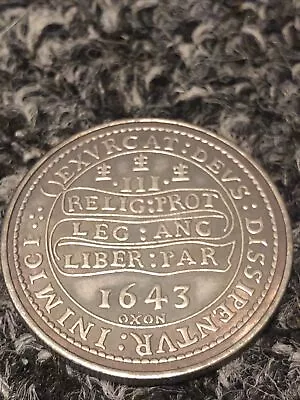 £7.99 • Buy Charles I Restrike Oxon 1643 Crown BEAUTIFUL LARGE COIN / MEDAL EX CONDITION