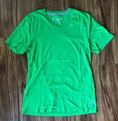 Vurt V-Neck T-Shirt Men's Medium Solid Green • $11.99