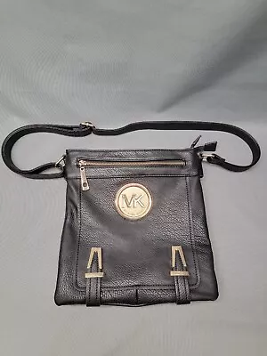 Michael Kors Fulton Black Pebbled Leather Crossbody Bag W Adjustable Strap  • $29.25