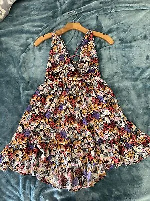 Urban Outfitters Deep V-Neck Dress Floral • $30