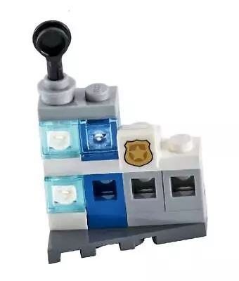 LEGO Advent Calendar 2020 City (Day 3) - Police Station • $3.83